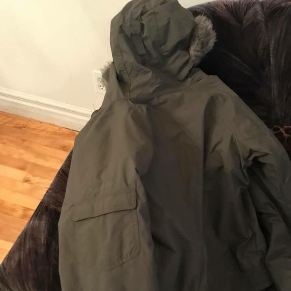 Columbia Jacket - Picture 4 of 4